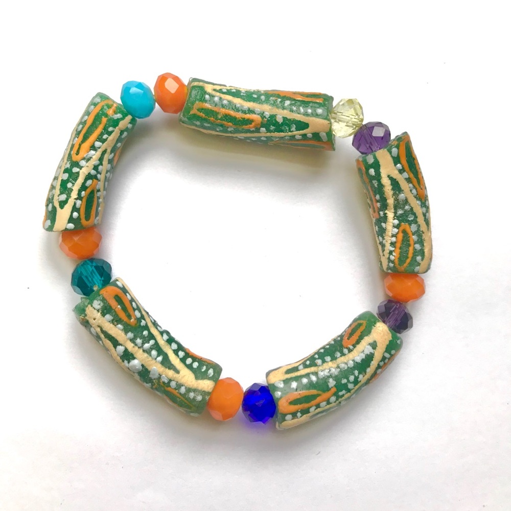 NEW Green Beaded African Bracelet